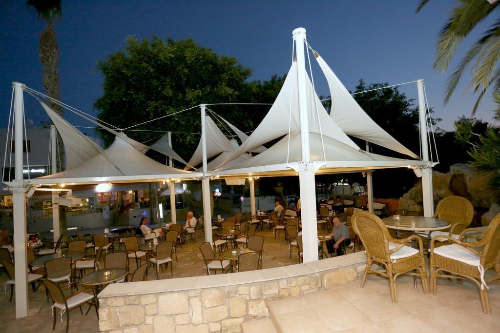 Dionysos Central Пафос Экстерьер фото